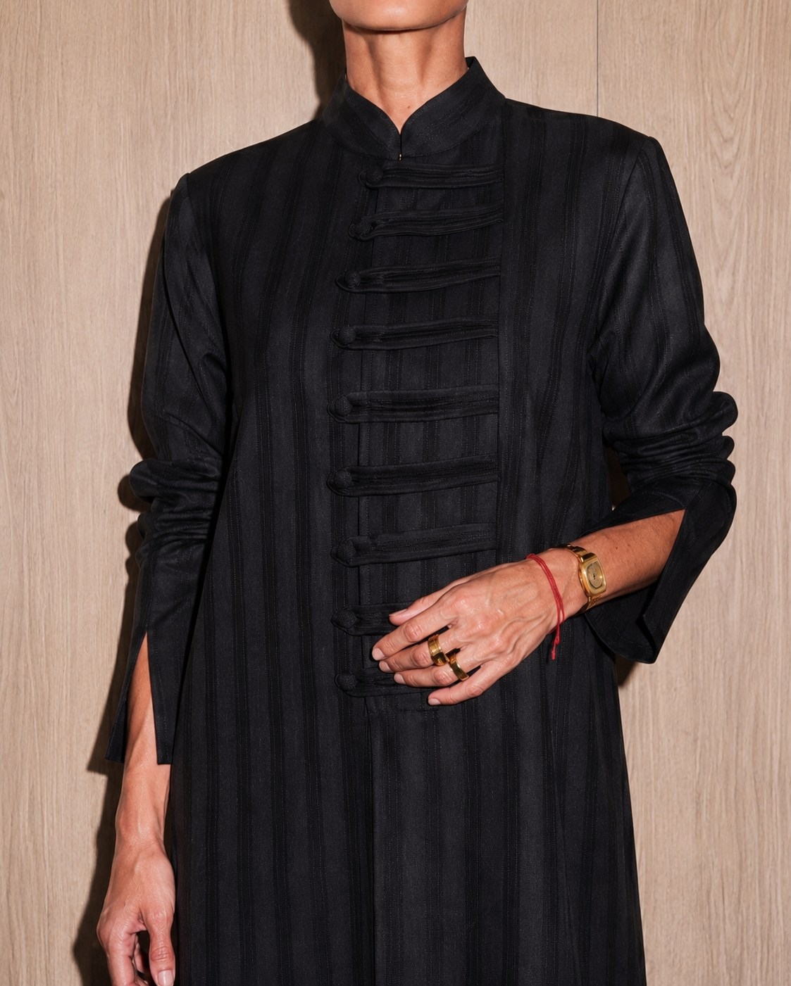 Mandarin stripe abaya